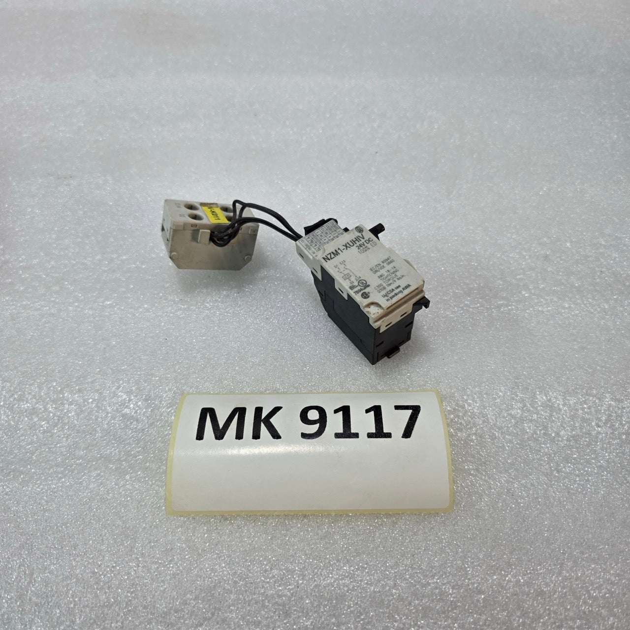 MOELLER NZM1-XUHIV 24V DC UNDERVOLTAGE RELEASE FOR NZM1 CIRCUIT BREAKER