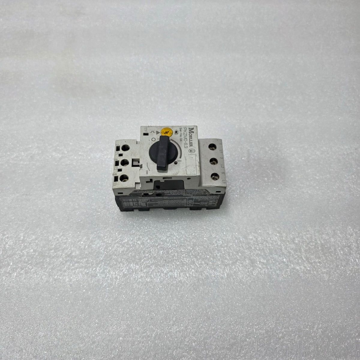 MOELLER PKZM0-6.3 MOTOR PROTECTION CIRCUIT BREAKER 4–6.3A MANUAL MOTOR STARTER