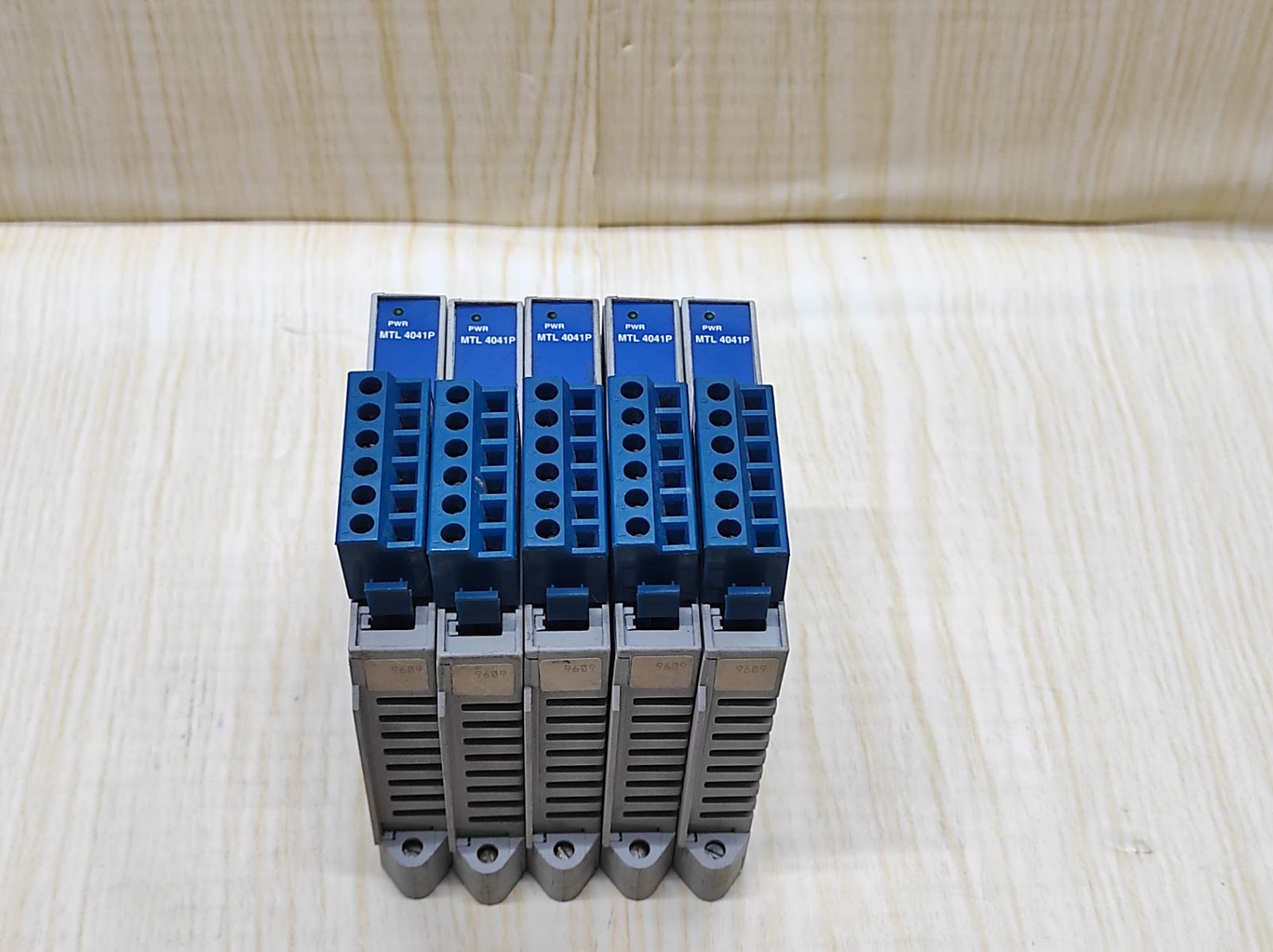 MTL 4041P High Power Repeater Power Supply 4/20mA for 2 or 3 Wire Transmitter MT