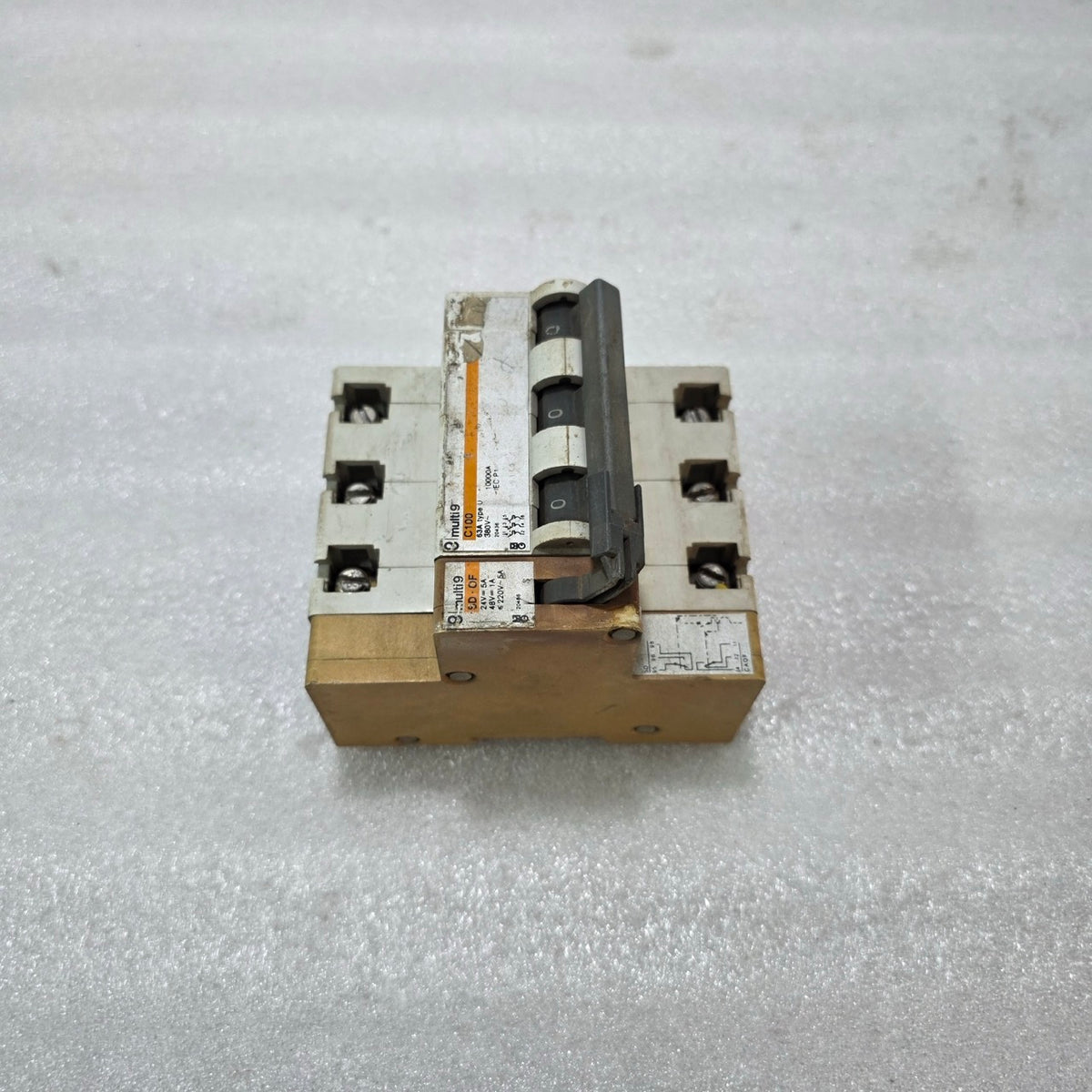 Merlin Gerin Multi9 C100 63A 3-Pole Type C MCB with SD-OF Auxiliary Contact Indu