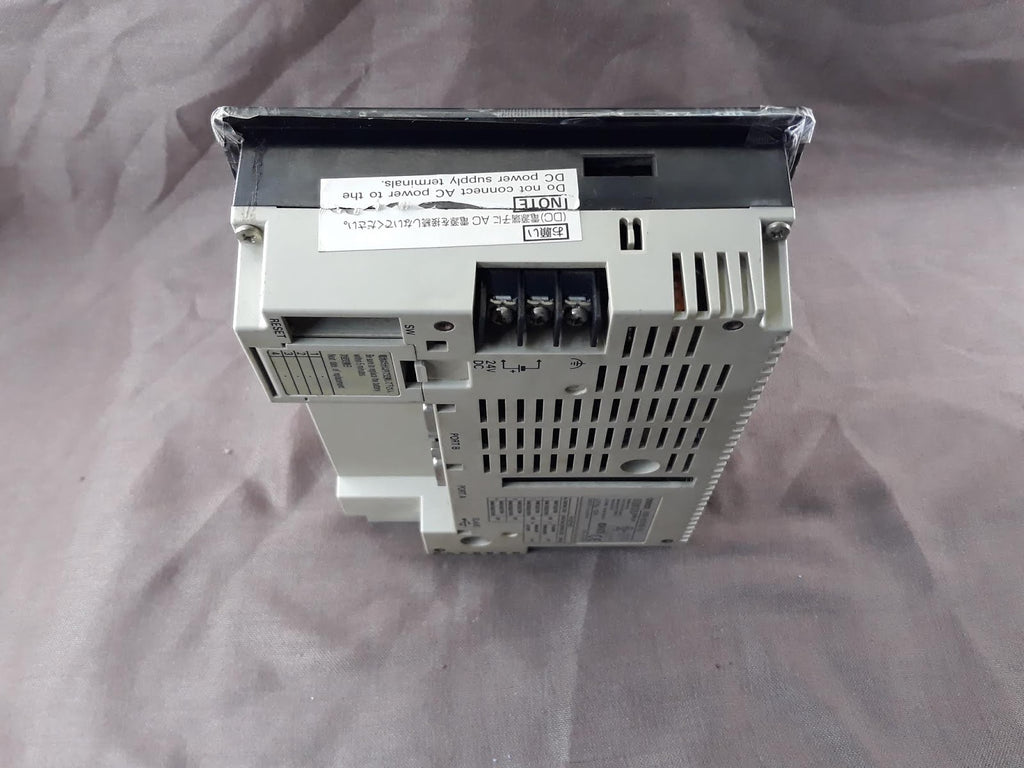 OMRON NS5-SQ10B-V2 INTERACTIVE DISPLAY 24VDC
