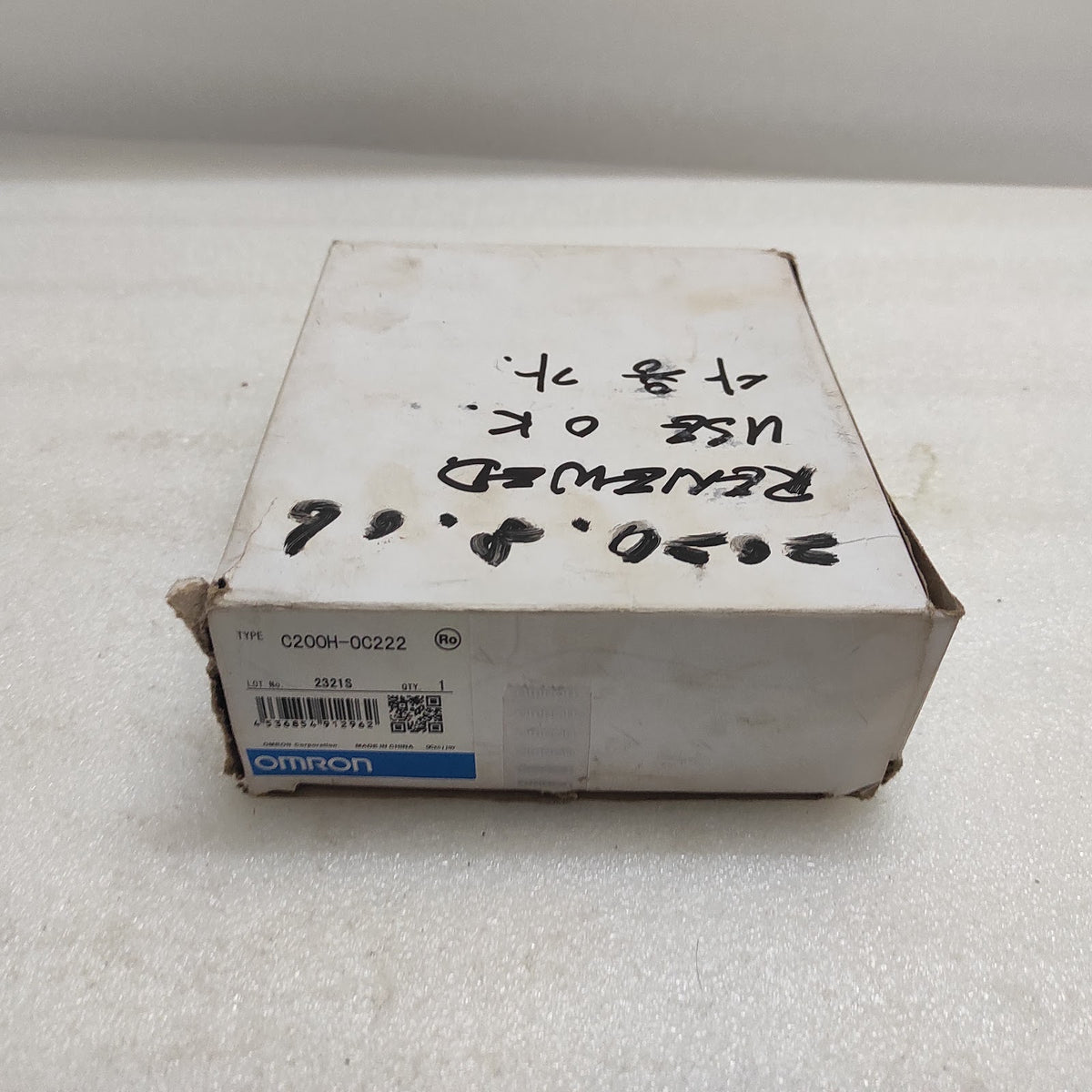 OMRON C200H-OC222 OUTPUT UNIT