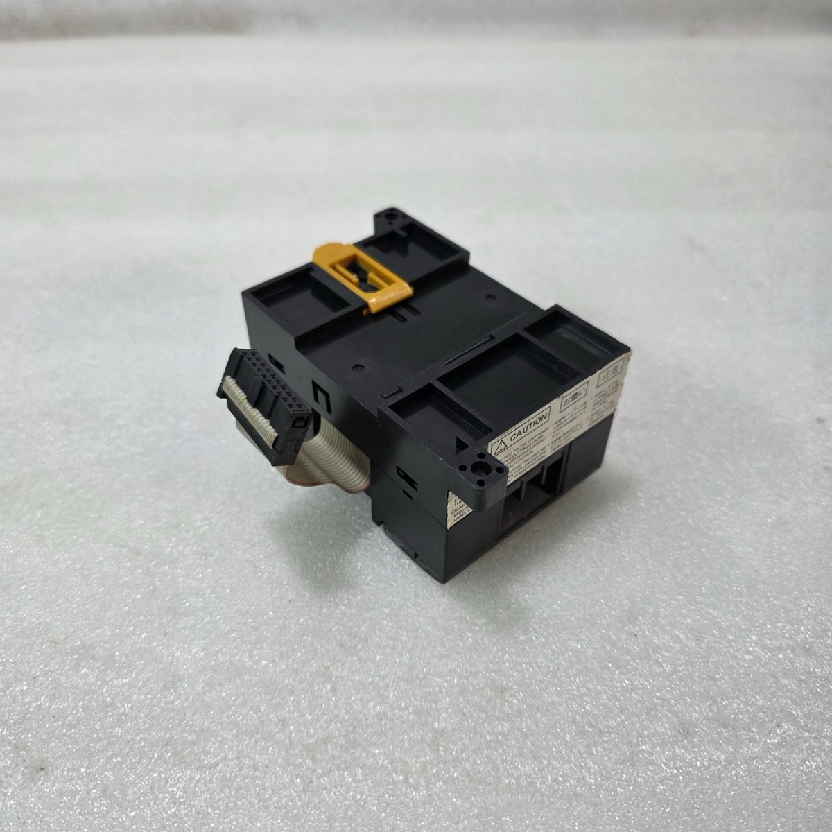 OMRON CP1W-8ET1 PLC OUTPUT UNIT TRANSISTOR OUTPUT MODULE 8 POINT CP1 SERIES