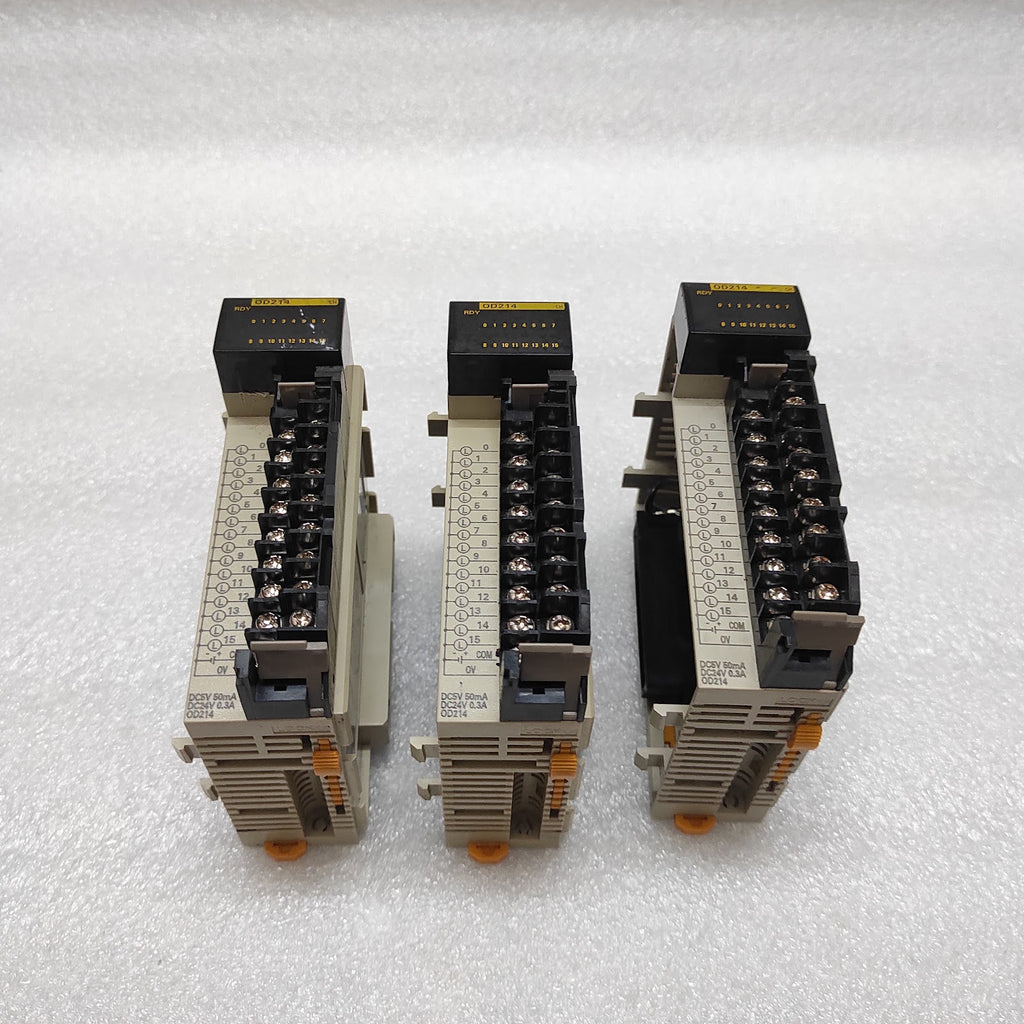 OMRON CQM1-OD214 OUTPUT UNIT