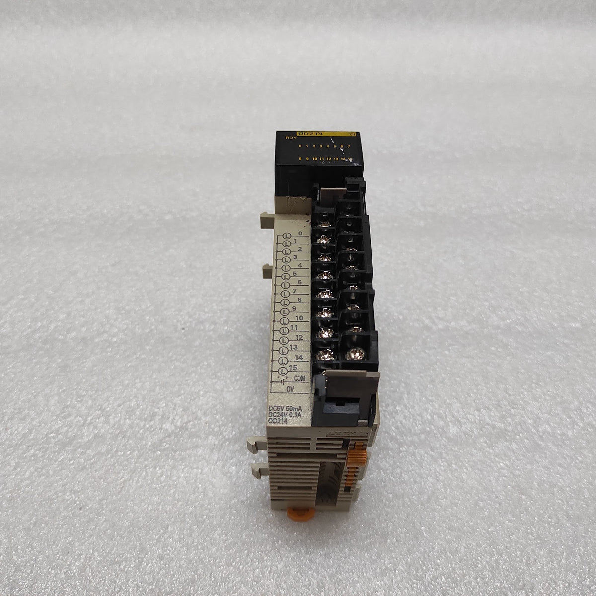 OMRON CQM1-OD214 OUTPUT UNIT