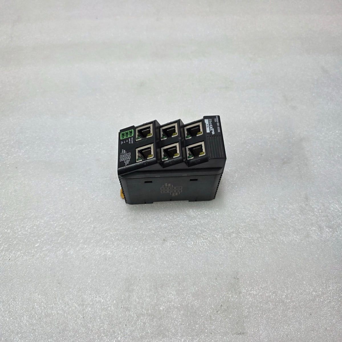 OMRON GX-JC06 ETHERCAT JUNCTION SLAVE MODULE | 6-PORT DISTRIBUTION UNIT | 24V DC