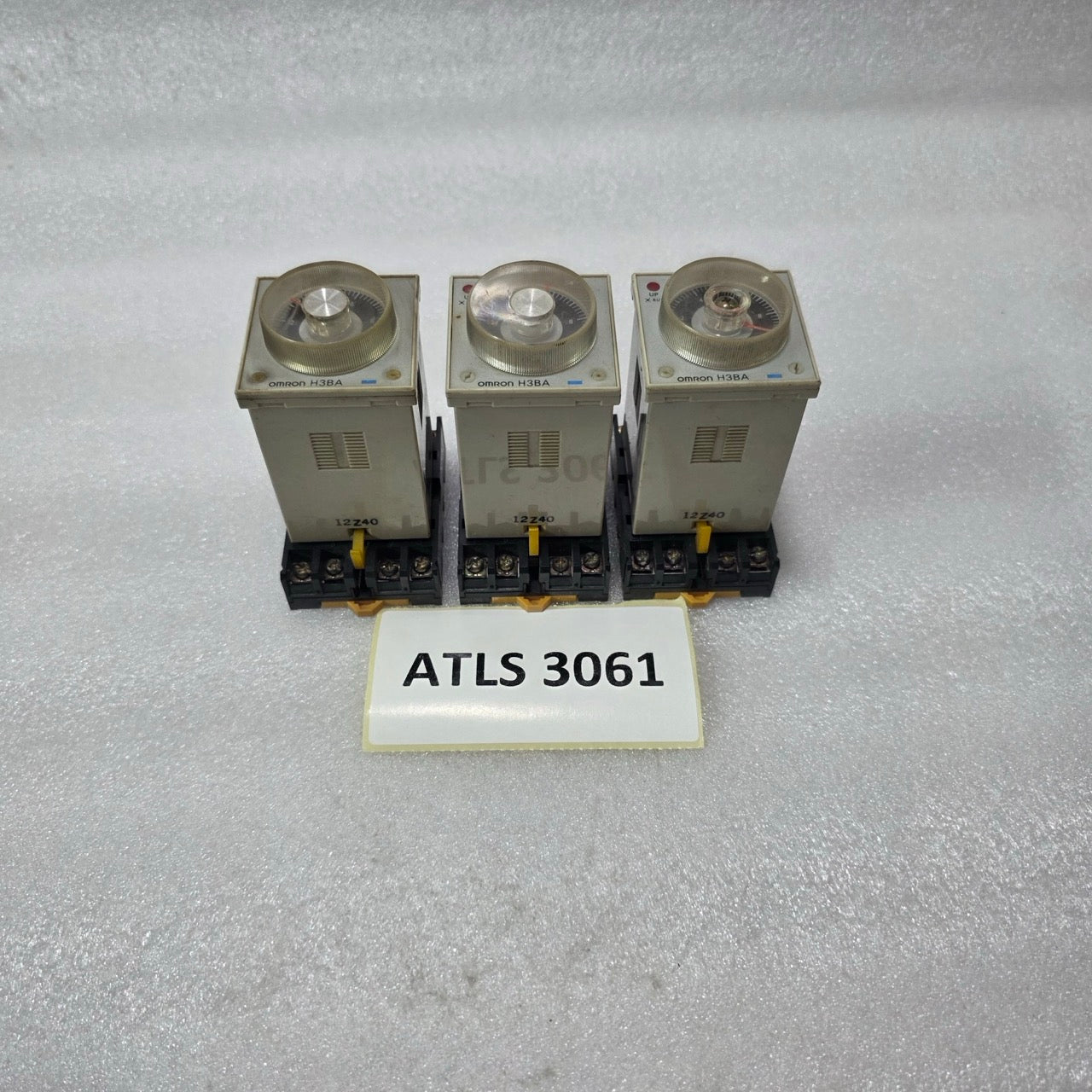 OMRON H3BA-8 TIMER RELAY 100/110/120VAC 5A 250VAC WITH BASE PRE-OWNED