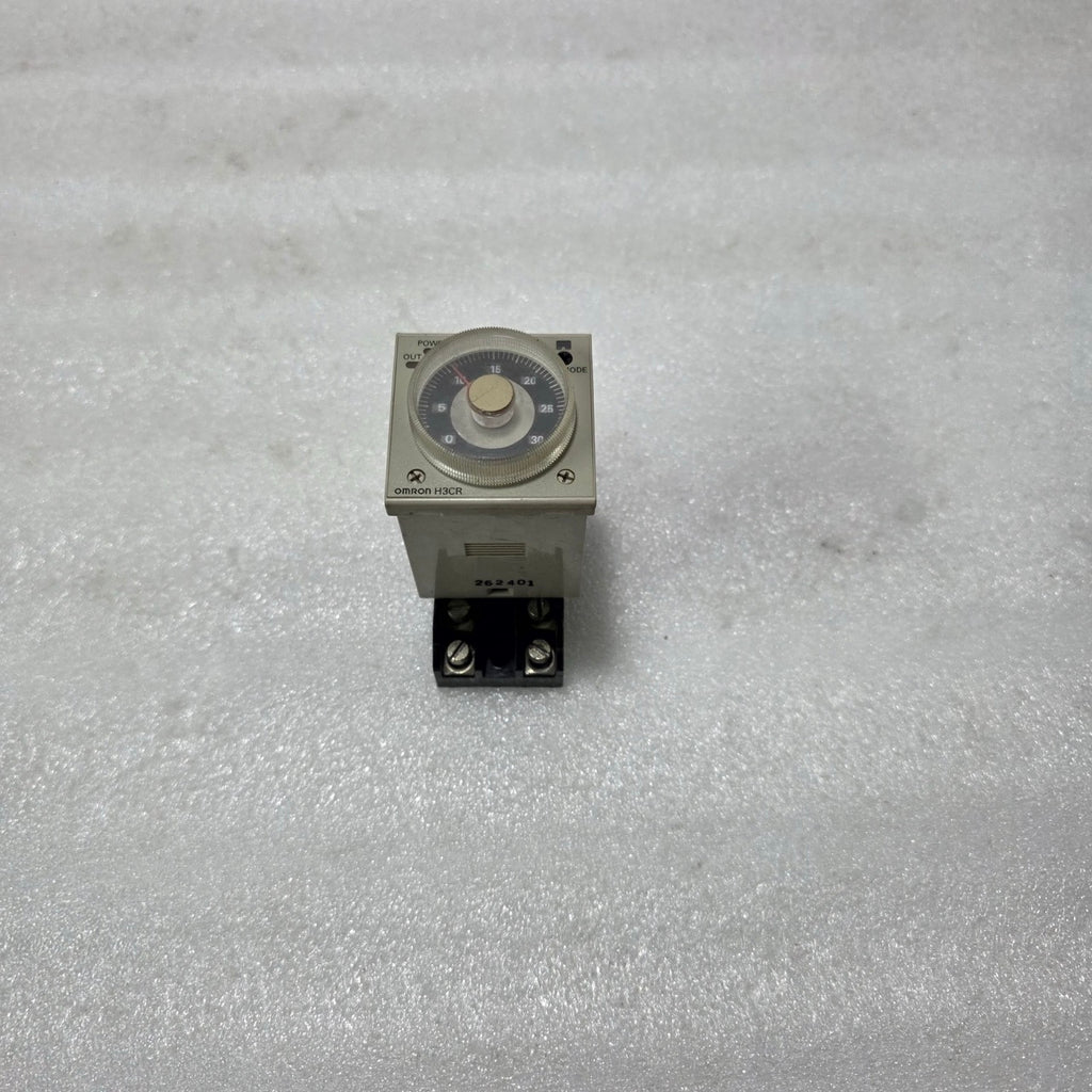 OMRON H3CR-A8 ANALOG TIMER RELAY | MULTI-RANGE TIME DELAY 100–240VAC / 100–125VD