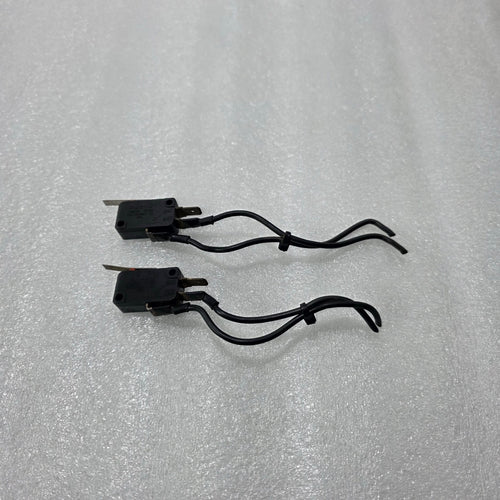 2 UNIT X OMRON V-21FL-1C8-G31 MICRO LIMIT SWITCH 21A 250VAC LOT OF 2 UNIT