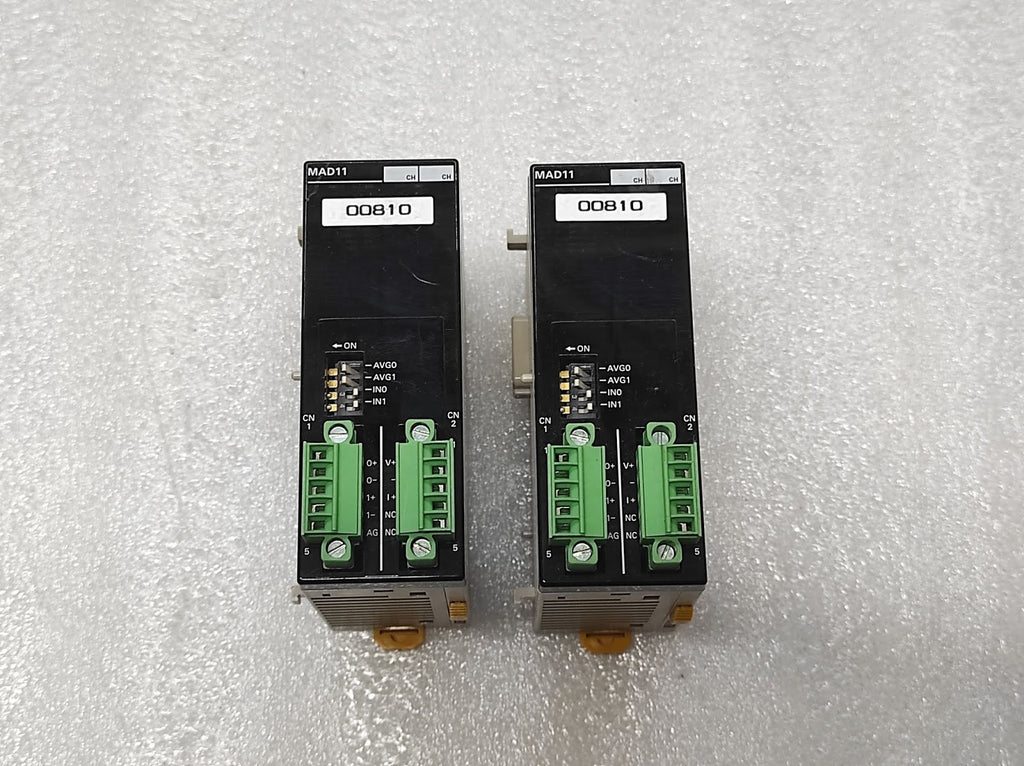 Omron CPM2C-MAD11 A/D D/A Unit