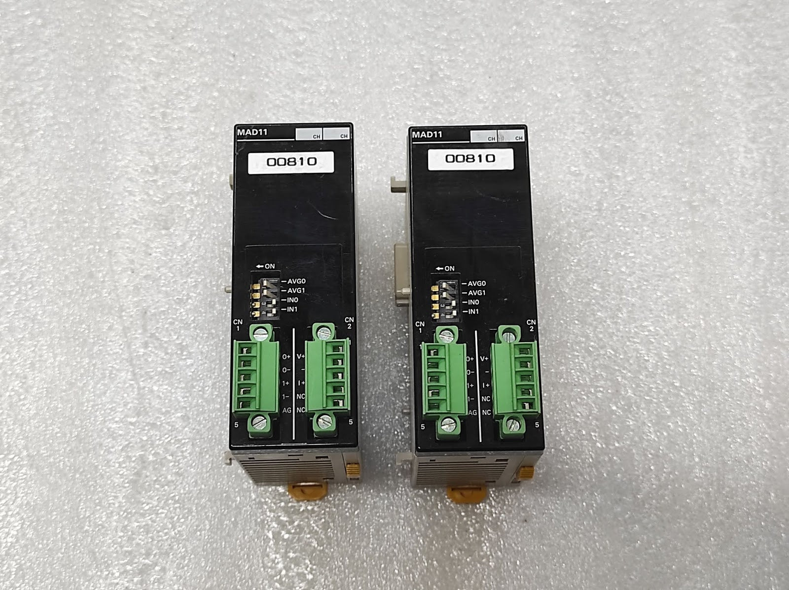 Omron CPM2C-MAD11 A/D D/A Unit