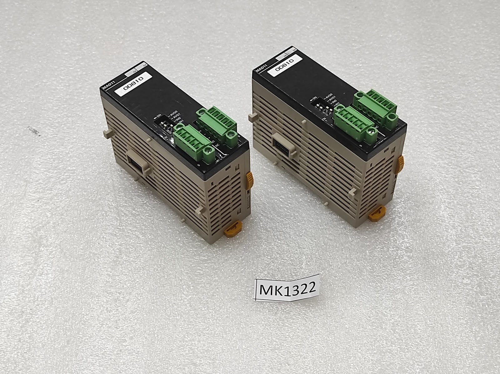 Omron CPM2C-MAD11 A/D D/A Unit