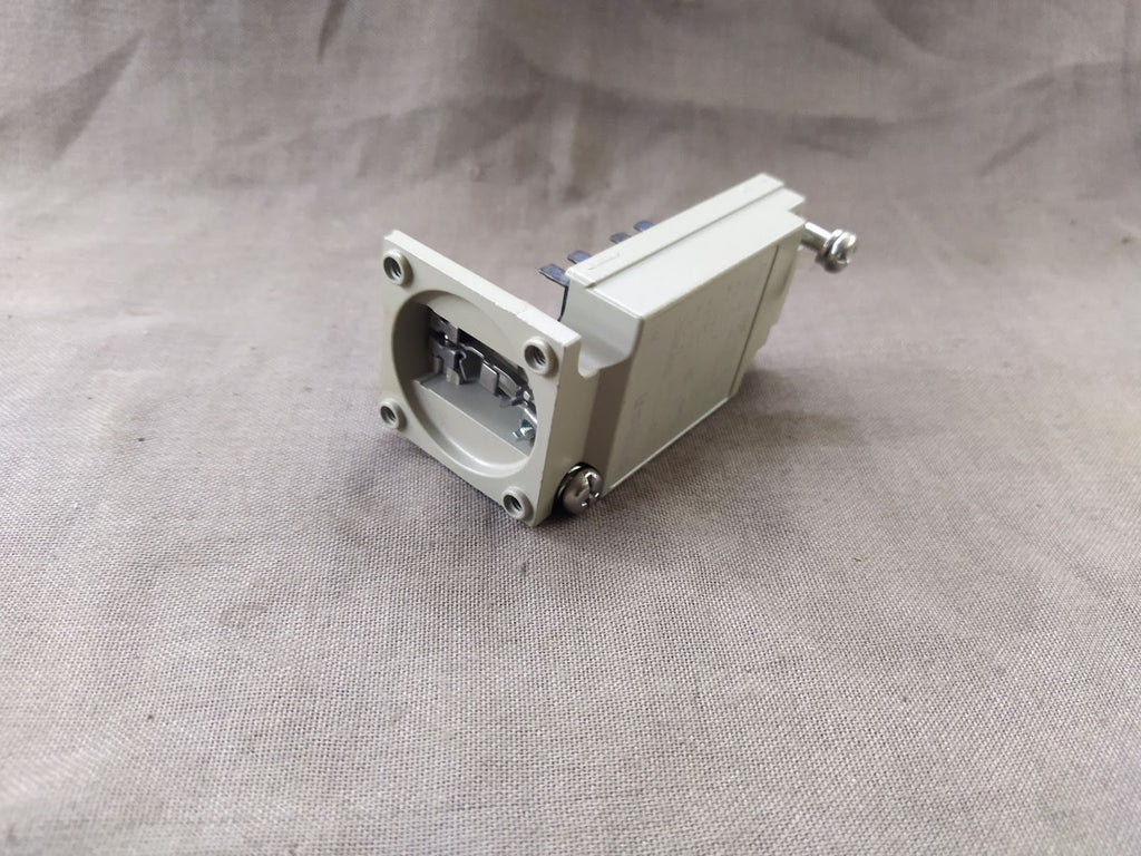 Omron D4A-0900N Limit Switch D4A0900N