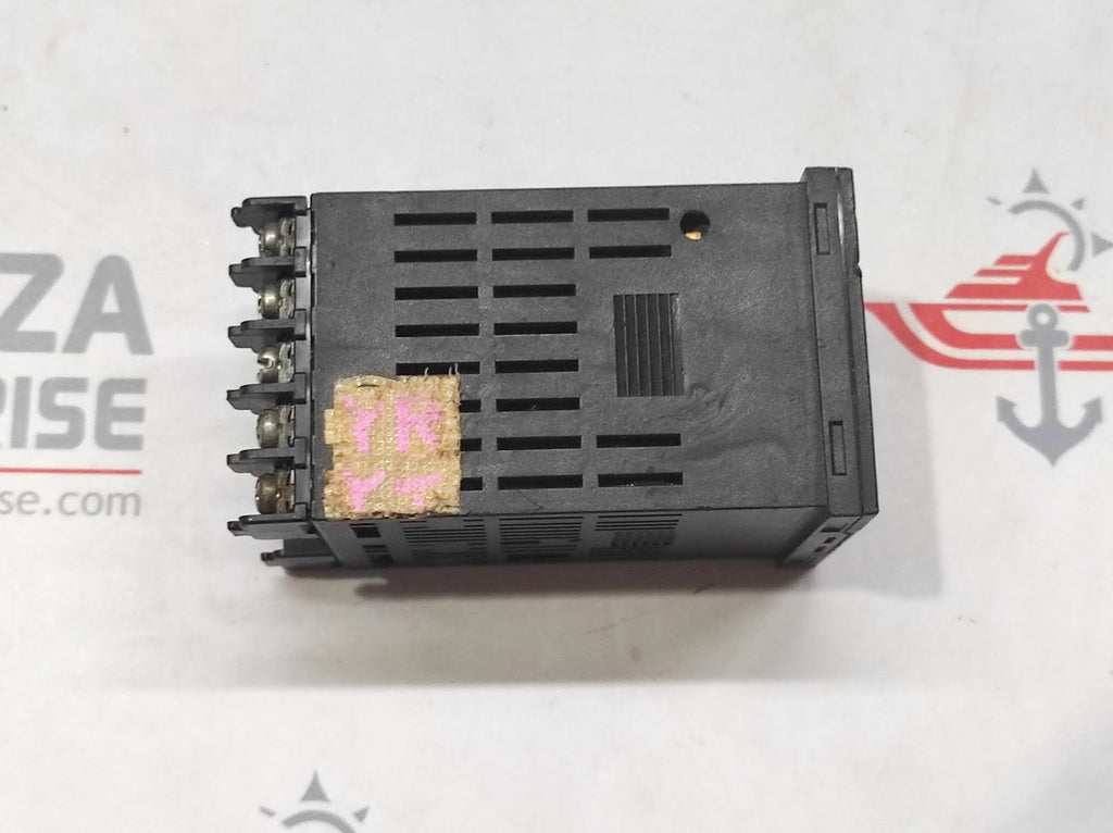 OMRON E5CN-RT TEMPERATURE CONTROLLER