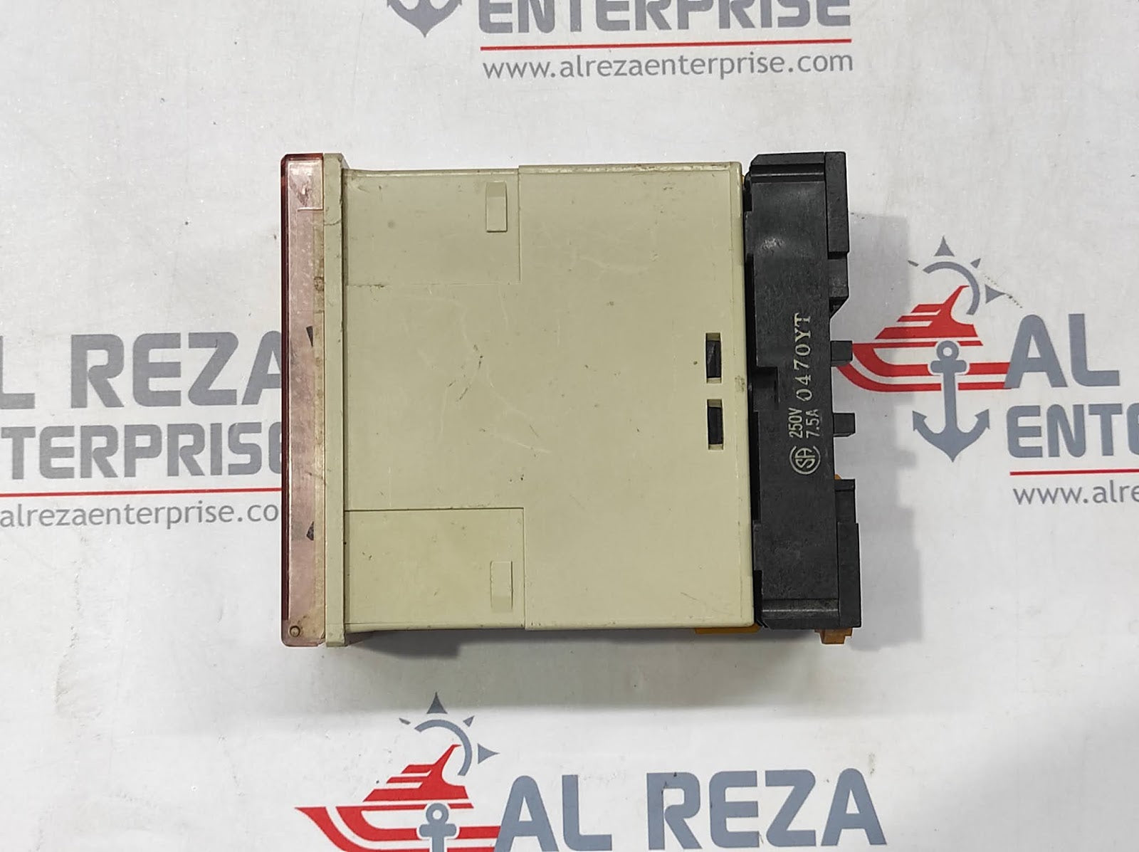 OMRON SAO-R1N ADJUSTABLE CURRENT SENSOR RELAY WITH TIME DELAY 100/110/120V