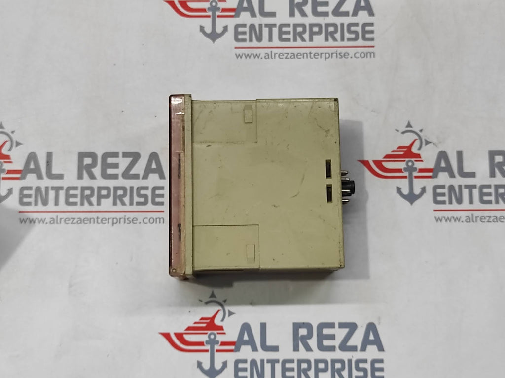 OMRON SE-KP1N MOTOR RELAY 100-120VAC