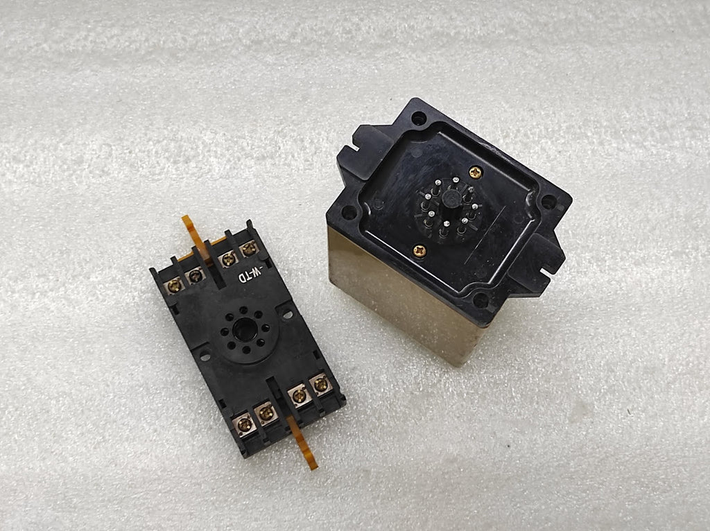 OMRON SE-SP2 MOTOR RELAY 200/220VAC