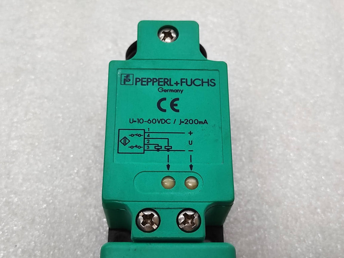 PEPPERL + FUCHS NJ15-U1-A2-T INDUCTIVE SENSOR 27819S-08272S-84535