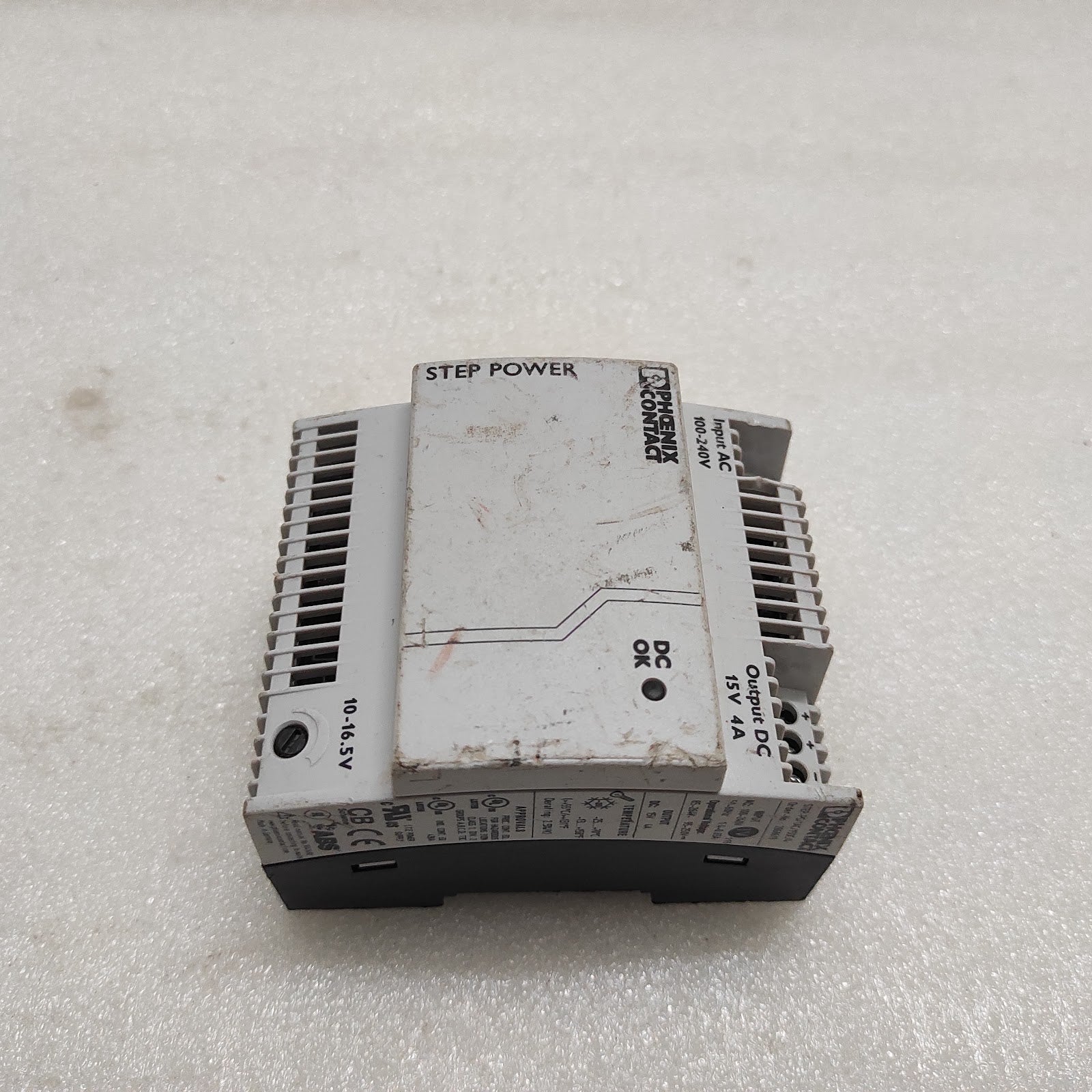 PHOENIX CONTACT STEP-PS/1AC/1SDC/4 POWER SUPPLY UNIT 2868619 15VDC 4A