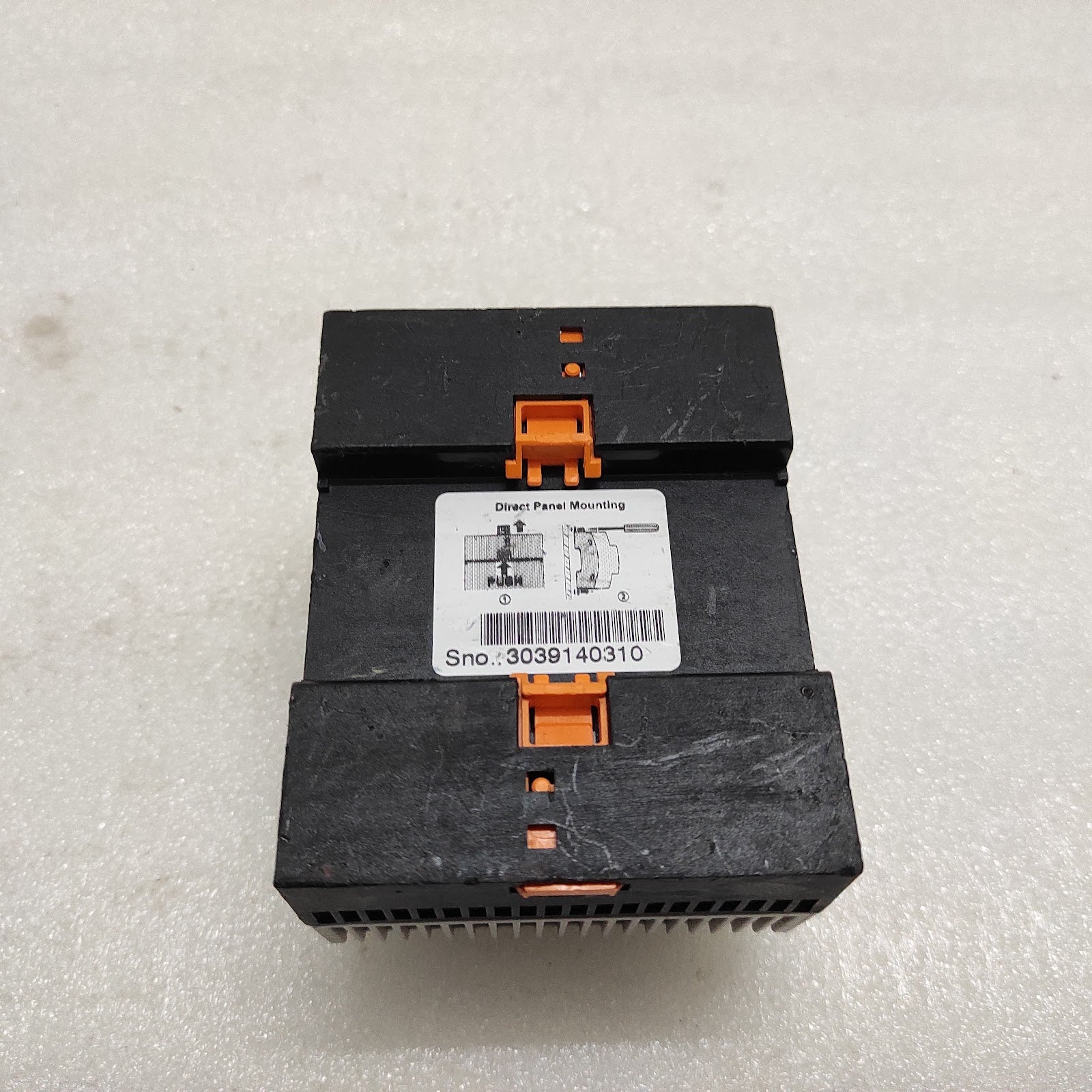 PHOENIX CONTACT STEP-PS/1AC/1SDC/4 POWER SUPPLY UNIT 2868619 15VDC 4A