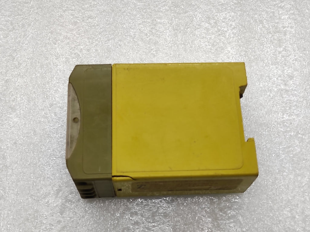 PILZ P1M-1SO SAFETY RELAY 16743 220V