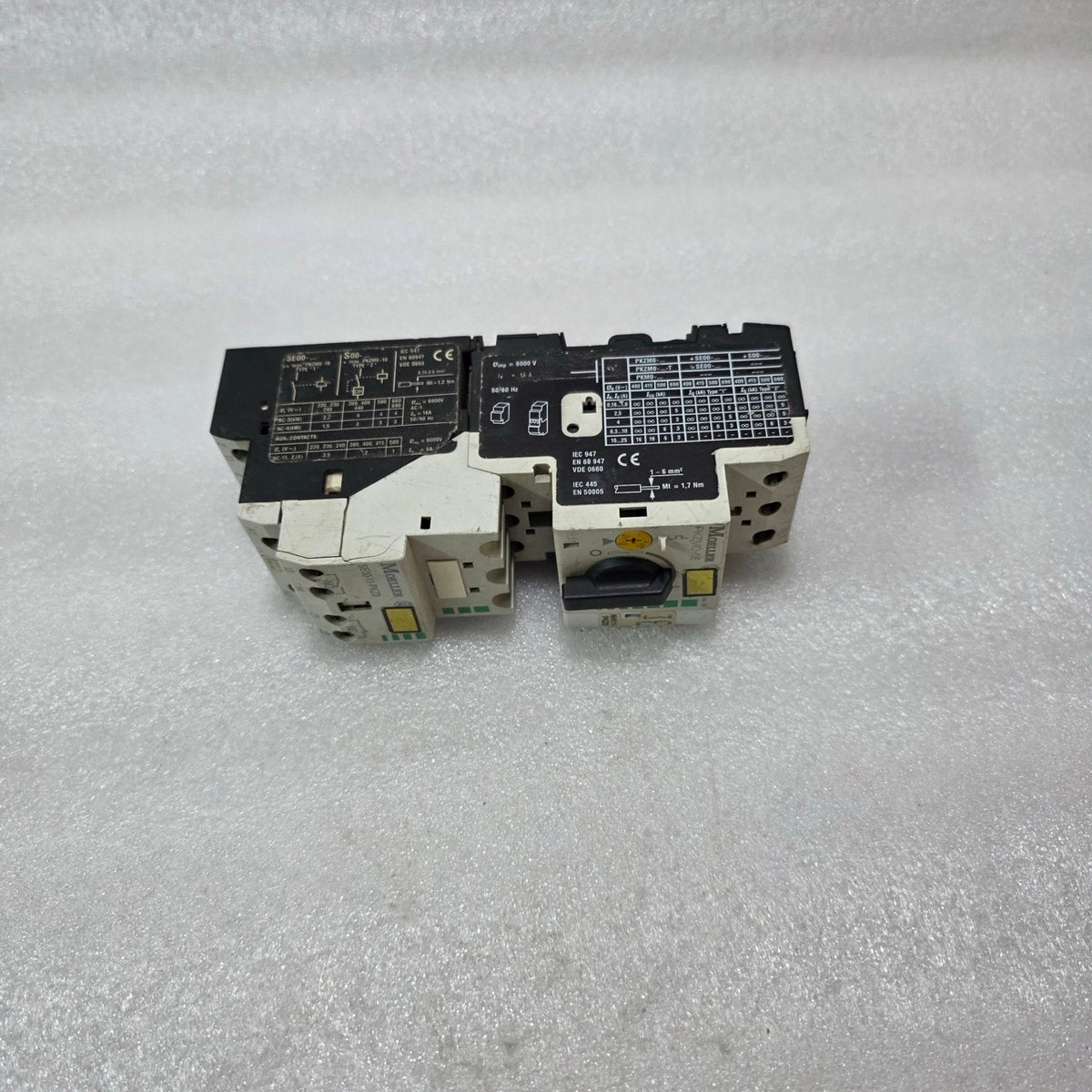 MOELLER PKZM0-16 MOTOR CIRCUIT BREAKER + SE00-11-PKZ0 CONTACTOR 16A 3P
