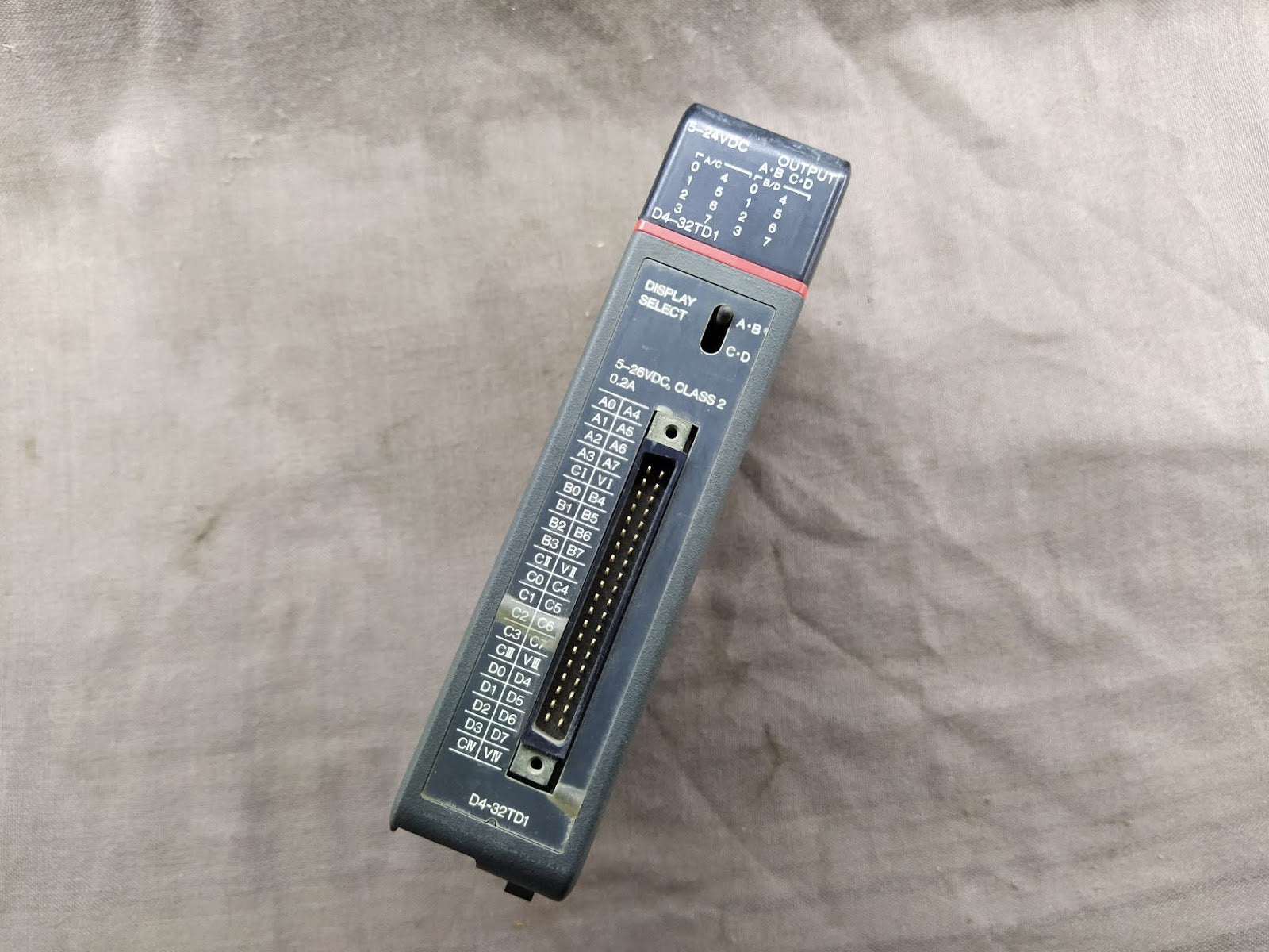 PLC DIRECT D4-32TD1 DISCRETE OUTPUT MODULE D432TD1
