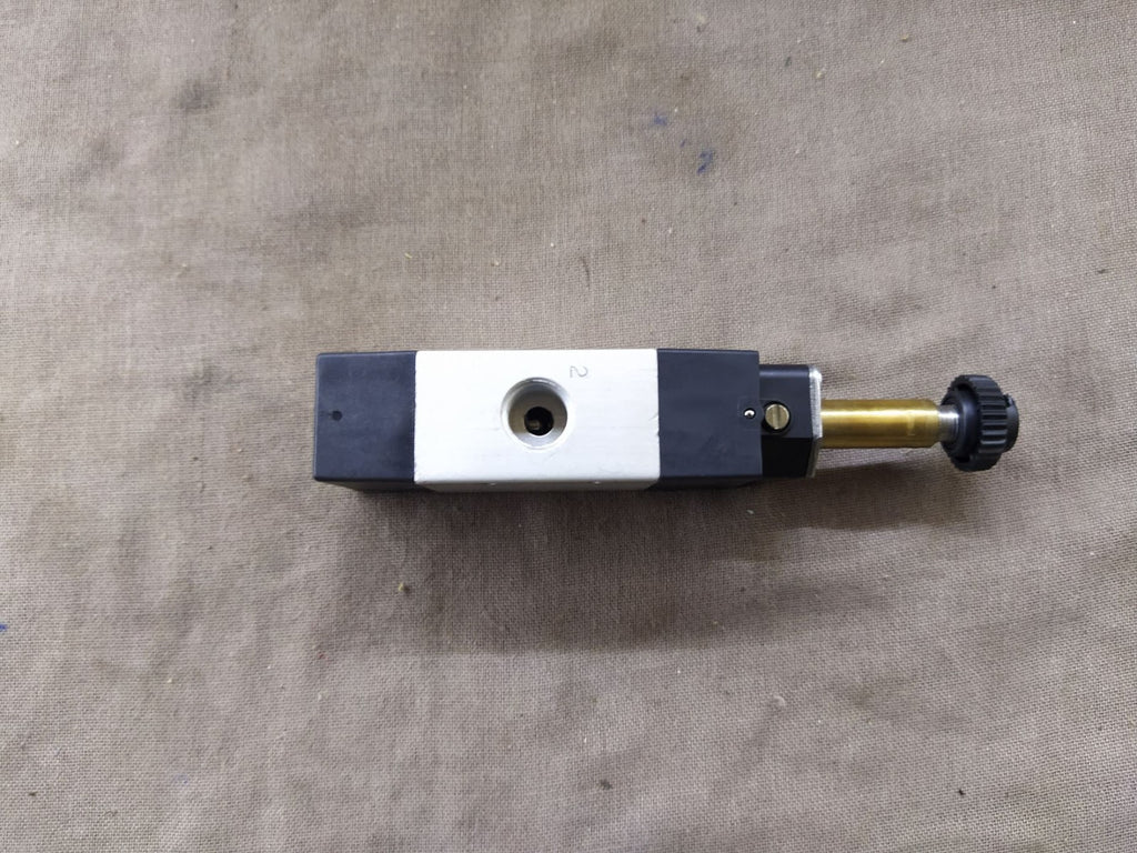 Pneumax 484.32.0.1.M57 Solenoid Spring Valve 10 BAR