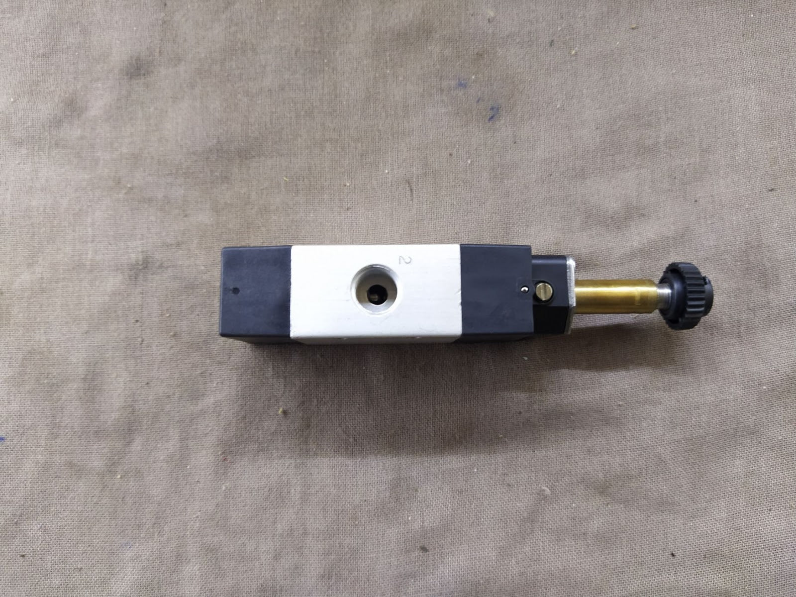 Pneumax 484.32.0.1.M57 Solenoid Spring Valve 10 BAR