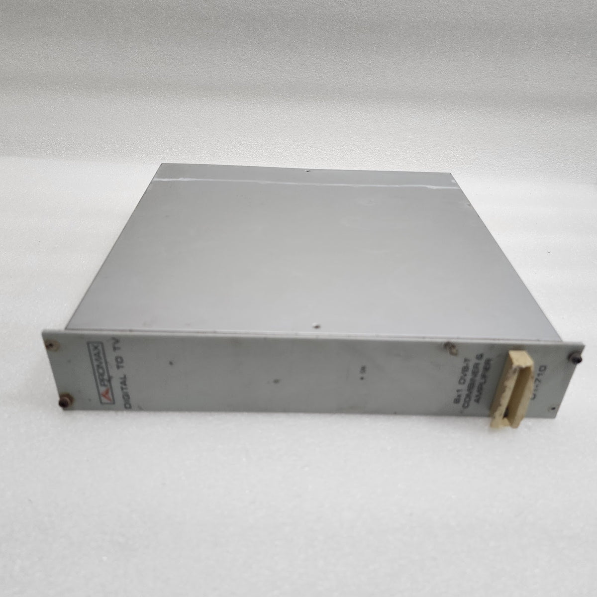 PROMAX DVB-T DIGITAL TO TV COMBINER & AMPLIFIER DT710AE801