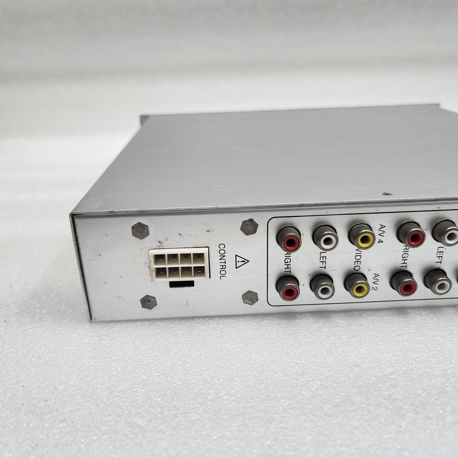 PROMAX DT-504 QUADRUPLE VIDEO AUDIO ENCODER WITH MULTIPLEXER AND COFDM OUTPUT DT