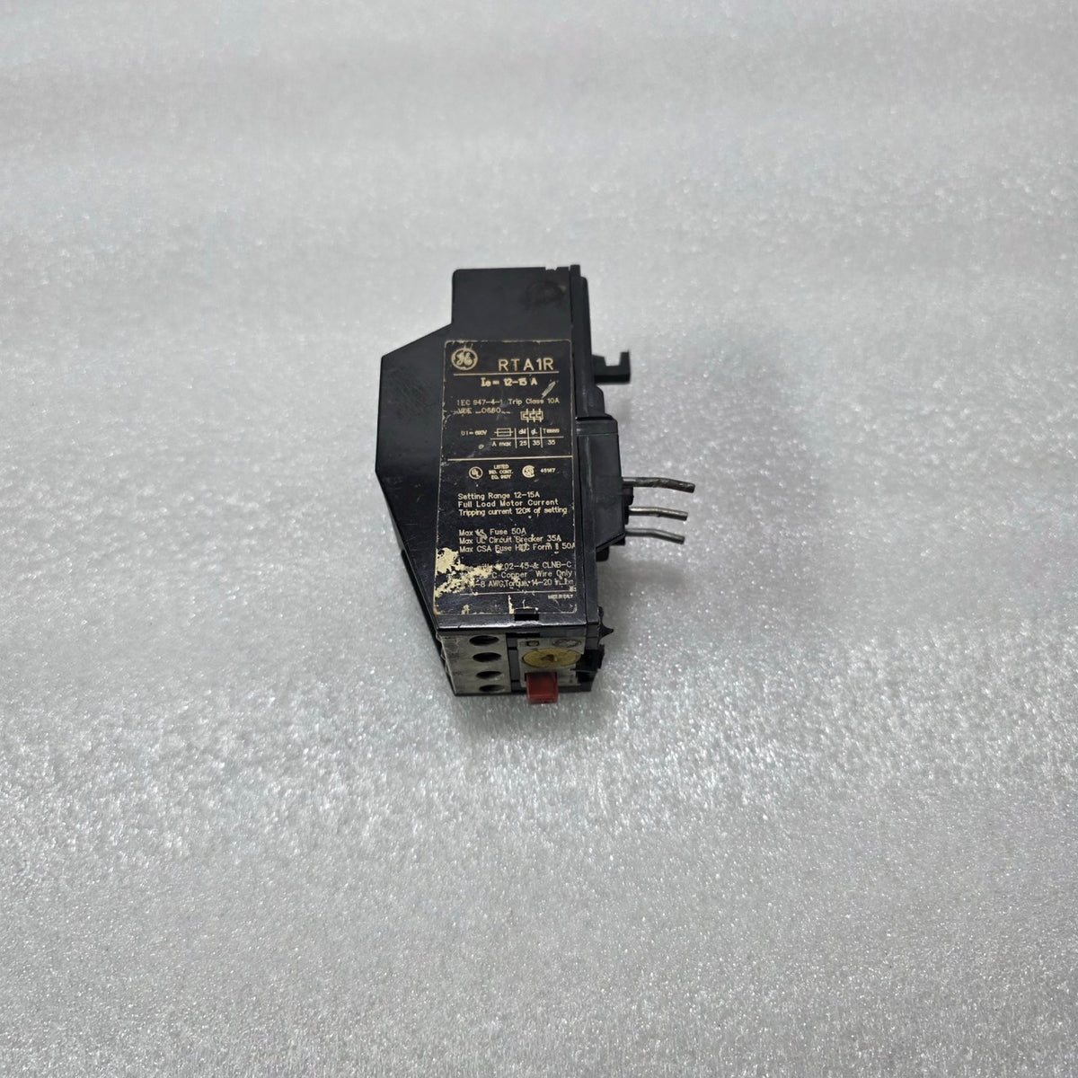 GE RTA1R THERMAL OVERLOAD RELAY 12-15A WITH AUXILIARY CONTACT MODULE 690V