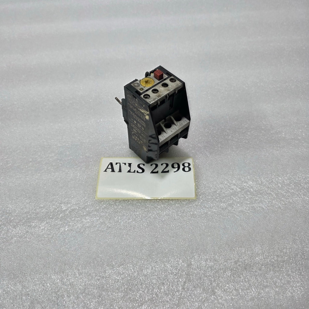 GE RTA1R THERMAL OVERLOAD RELAY 12-15A WITH AUXILIARY CONTACT MODULE 690V