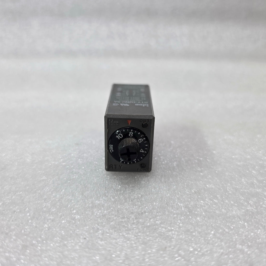 IDEC RTY-D2NU-5A TIMER RELAY 200-240VAC 5A CONTACT 0-10 SEC PRE-OWNED