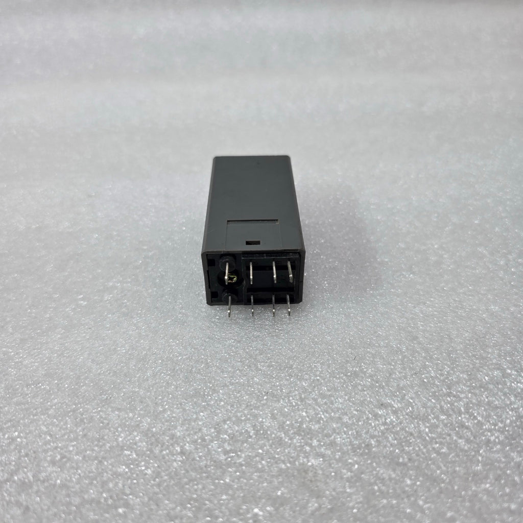 IDEC RTY-D2NU-5A TIMER RELAY 200-240VAC 5A CONTACT 0-10 SEC PRE-OWNED