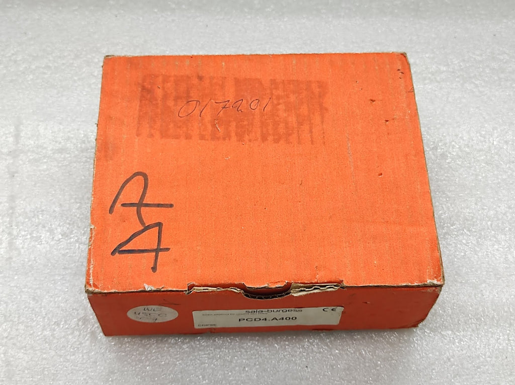 SAIA-BURGESS PCD4-A400 DIGITAL OUTPUT MODULE
