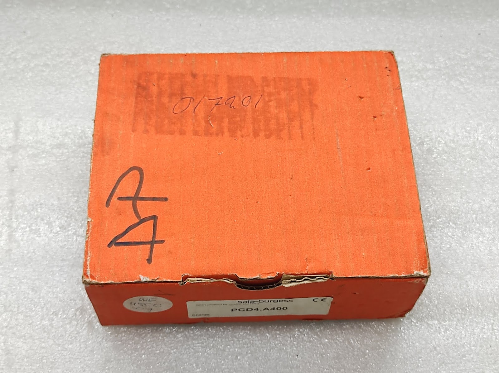 SAIA-BURGESS PCD4-A400 DIGITAL OUTPUT MODULE