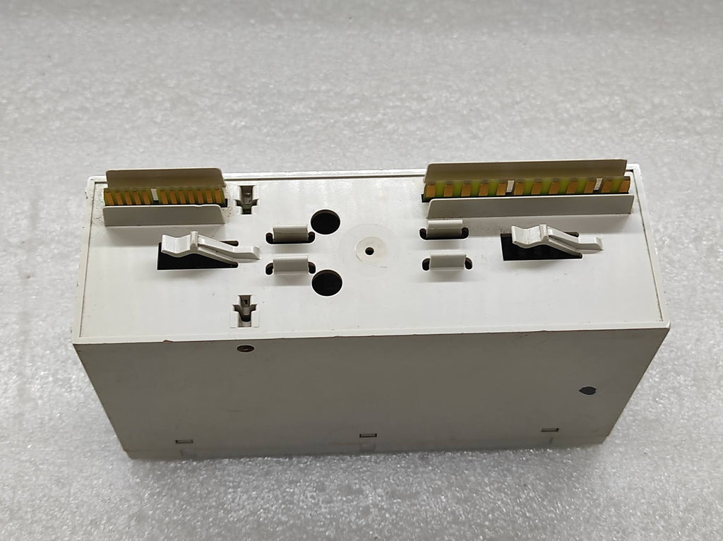 SAIA-BURGESS PCD4.A400 DIGITAL MODULE