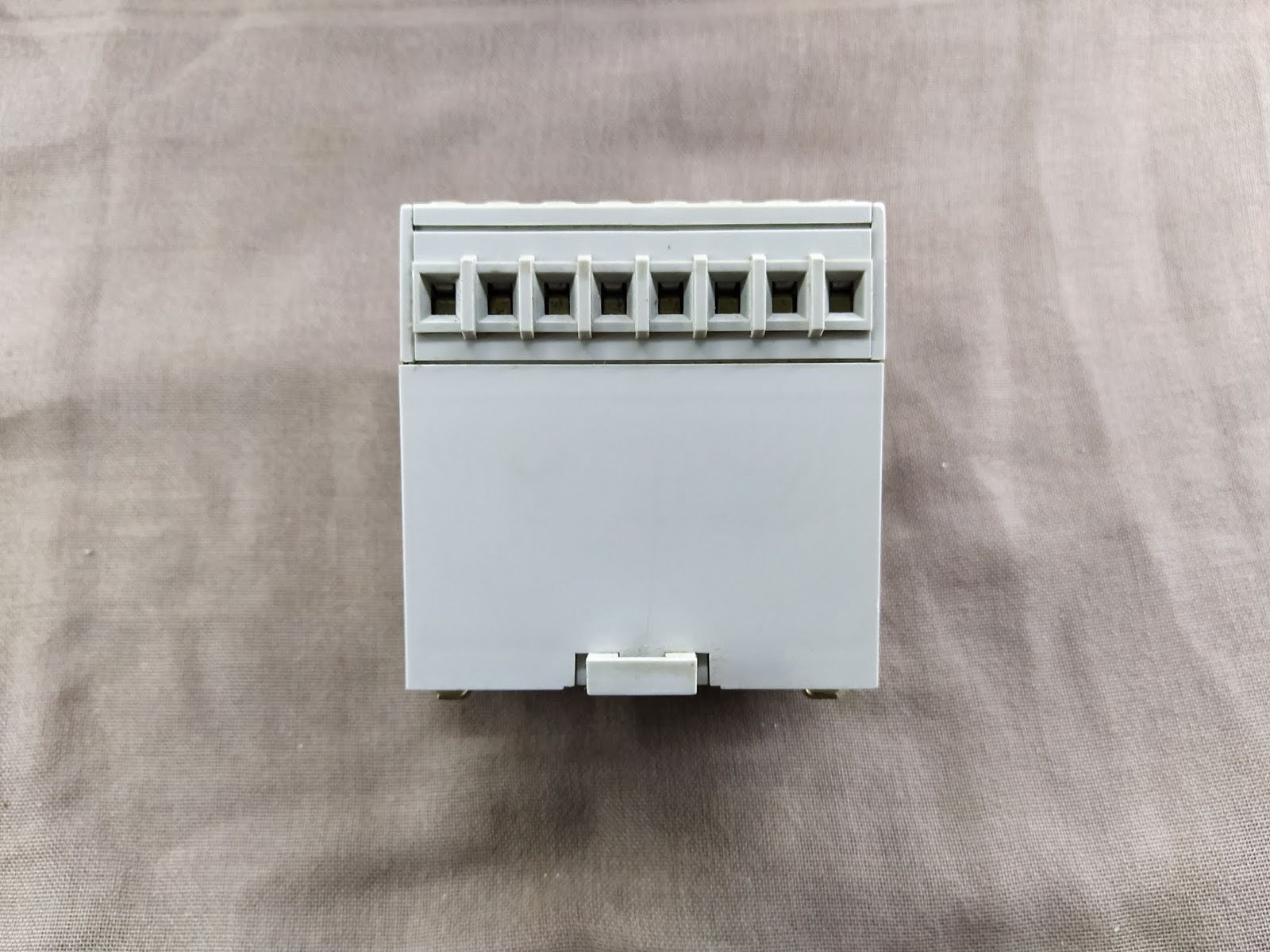Samwha EOCR-FDM-05-220-H Protective Relay EOCRFDM05220H