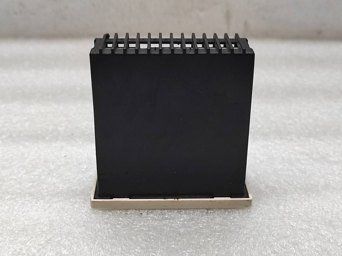 SAMWON ENG SU-105K TEMPERATURE CONTROLLER AC100-240V