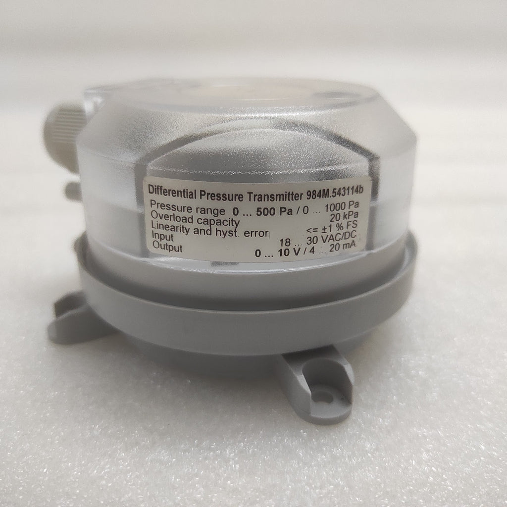 SAUTER 984M.543114B4 DIFFERENTIAL PRESSURE TRANSMITTER  18-30VAC/DC