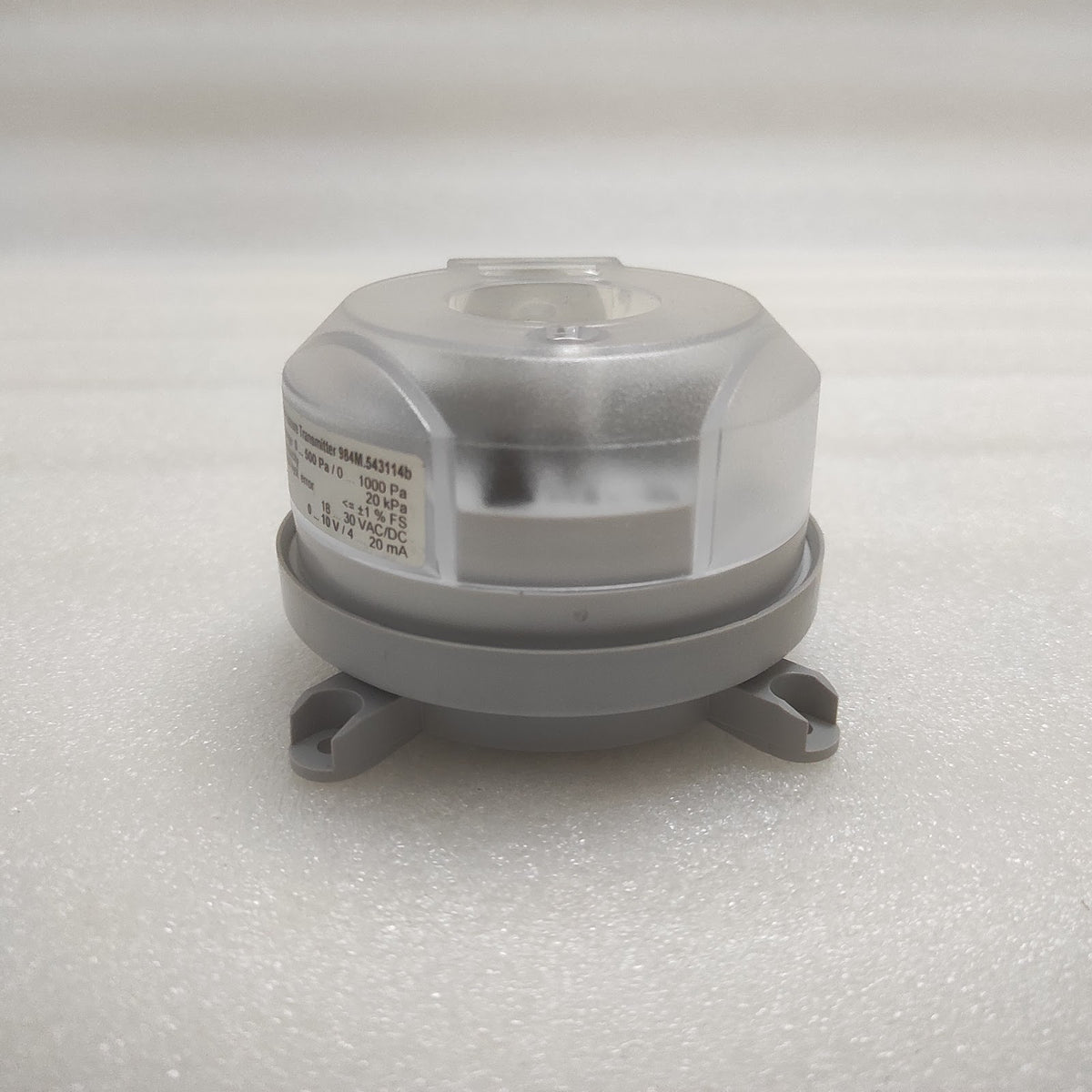 SAUTER 984M.543114B4 DIFFERENTIAL PRESSURE TRANSMITTER  18-30VAC/DC