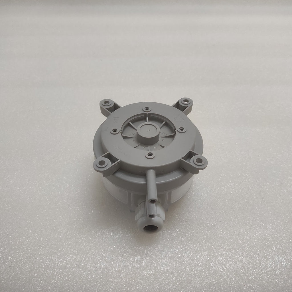 SAUTER 984M.543114B4 DIFFERENTIAL PRESSURE TRANSMITTER  18-30VAC/DC