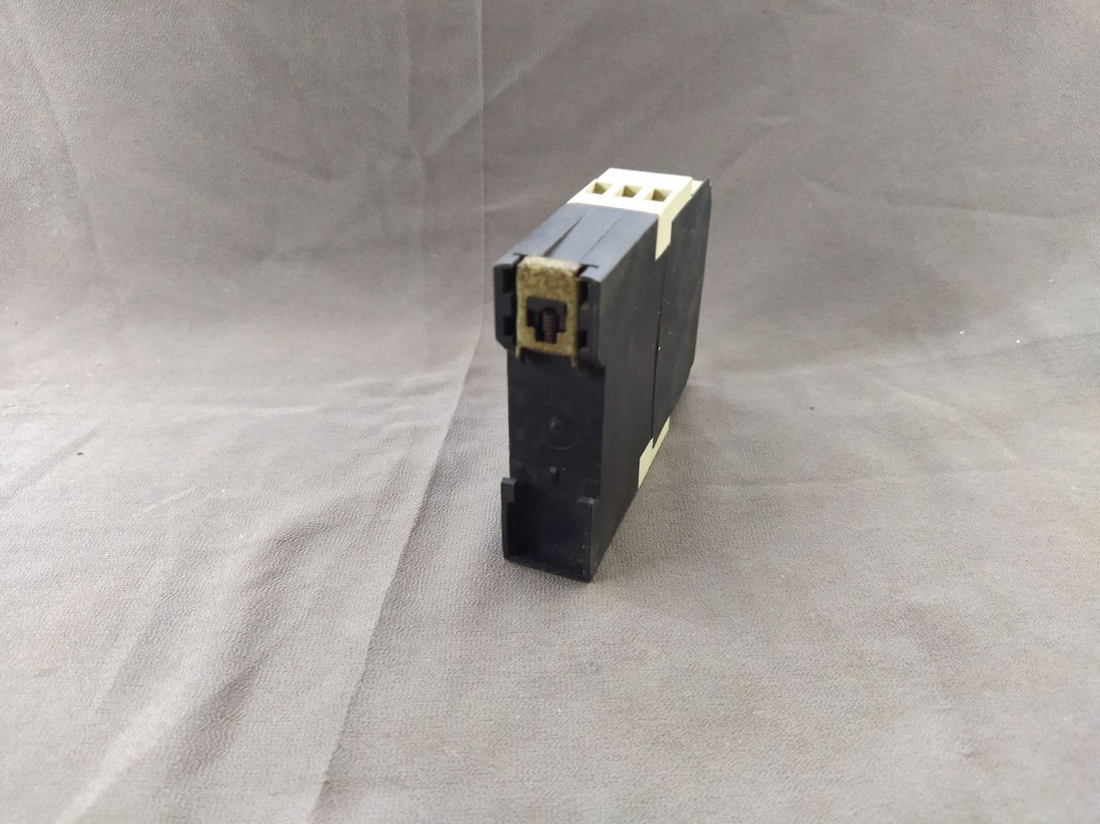 SCHIELE MSS MECOTRON THERMISTOR MOTOR PROTECTION RELAY 2.430.810.93 24V AC/DC