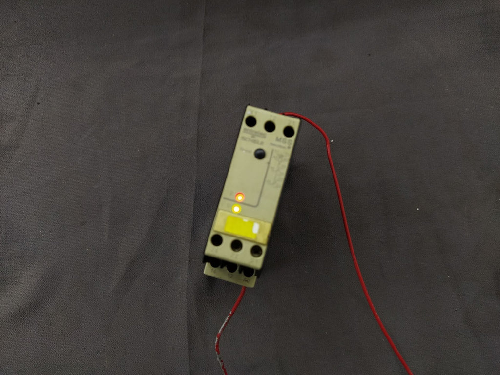 SCHIELE MSS MECOTRON THERMISTOR MOTOR PROTECTION RELAY 2.430.810.93 24V AC/DC