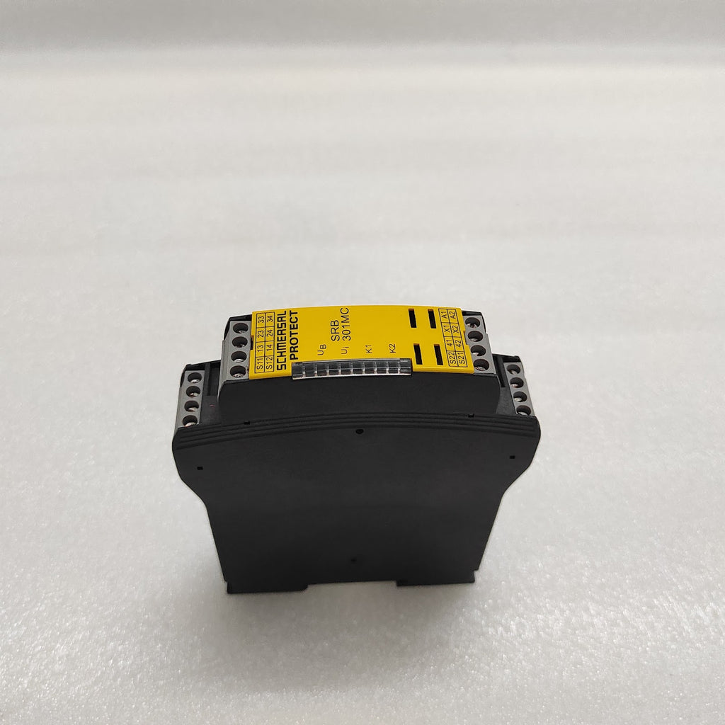SCHMERSAL PROTECT SRB301MC SAFETY RELAY 24V