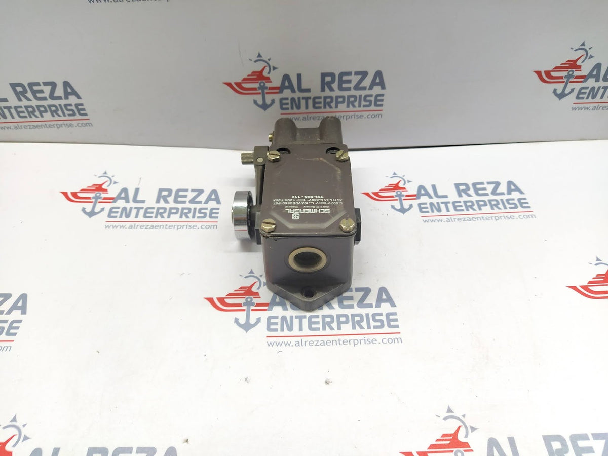 Schmersal T2L 035-11Z Limit Switch