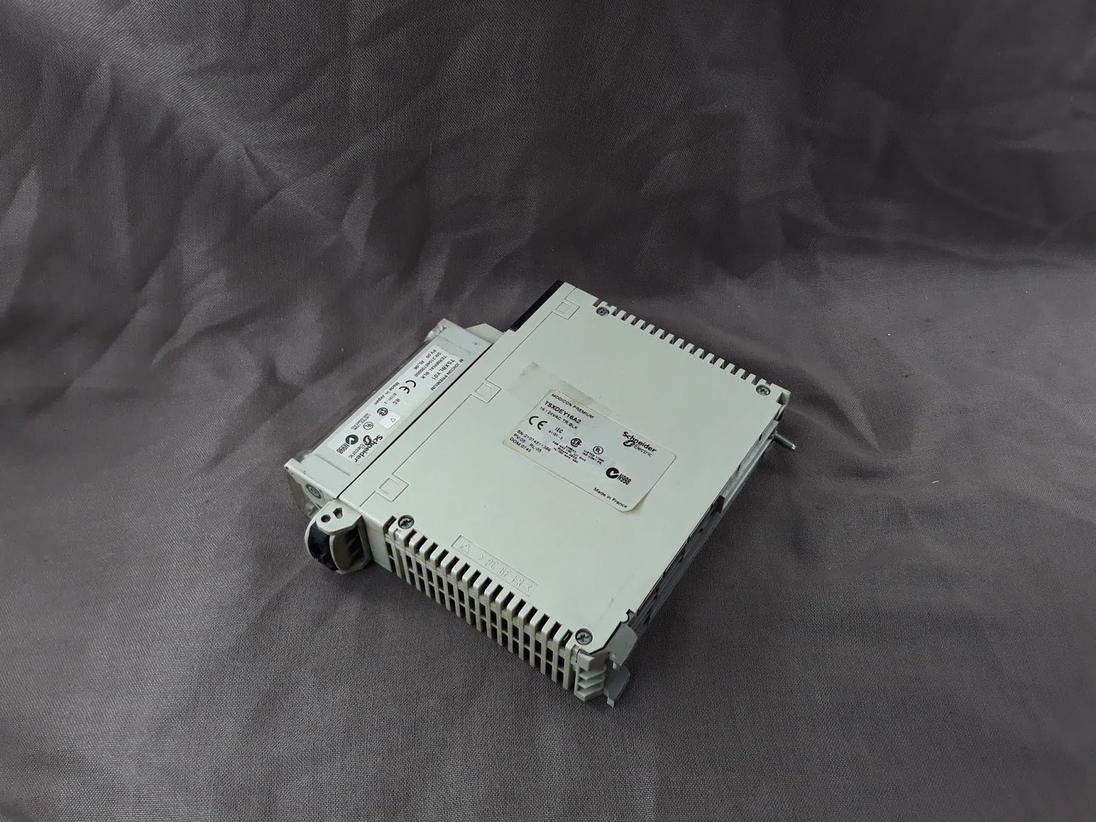 SE TSXDEY16A2 Discrete Input Module Modicon Premium