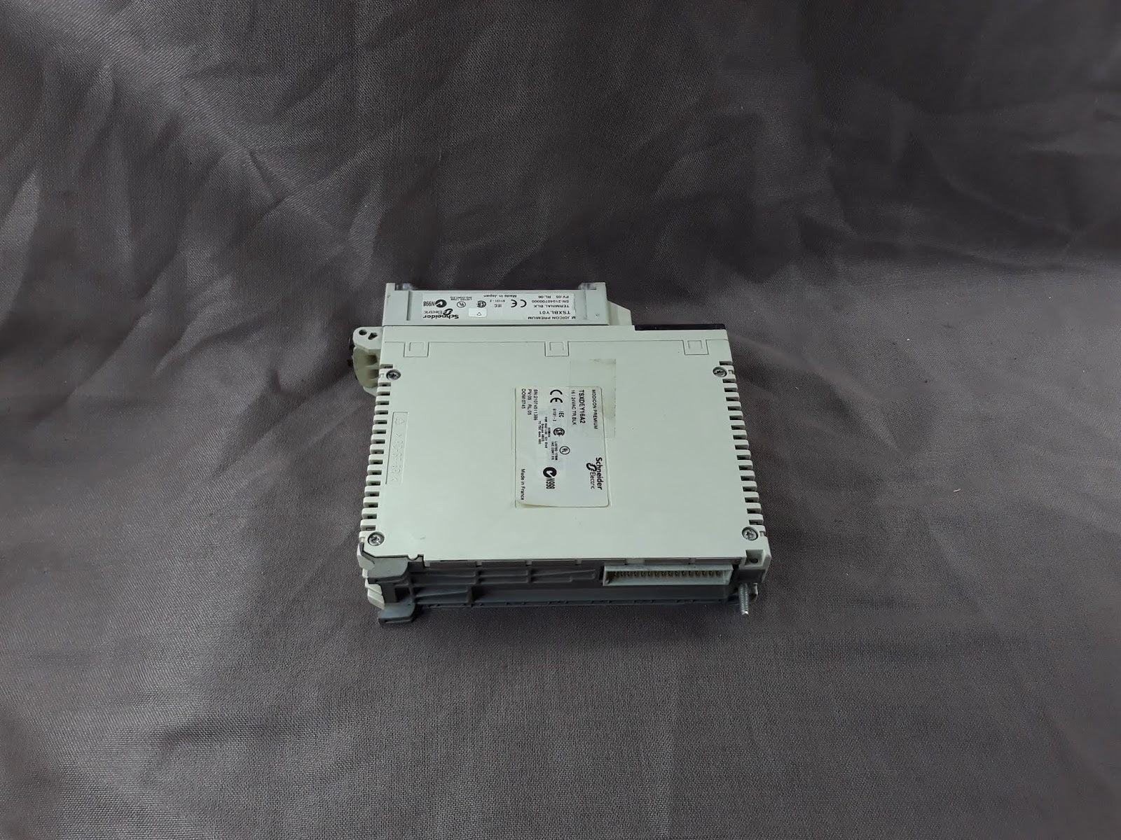 SE TSXDEY16A2 Discrete Input Module Modicon Premium