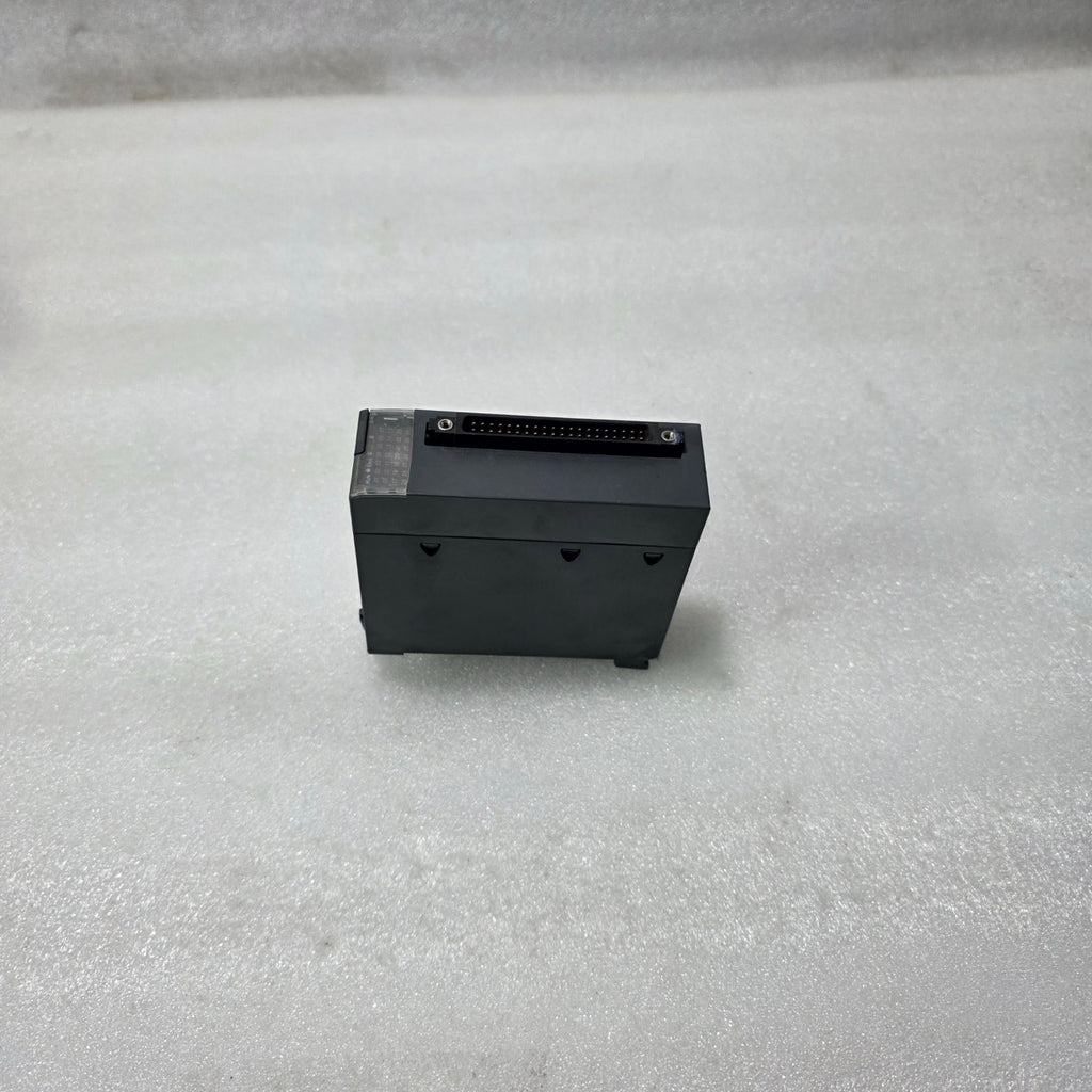 S ELECTRIC BMXDDO3202K MODICON 32-CHANNEL 24VDC DIGITAL OUTPUT MODULE